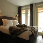 Holiday Home With Bubble Bath In Noordwijk Holiday home