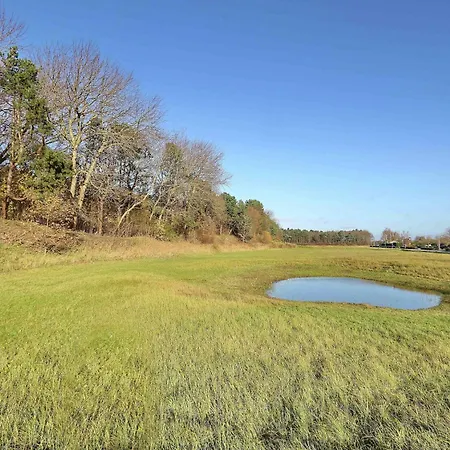 With Bubble Bath In *