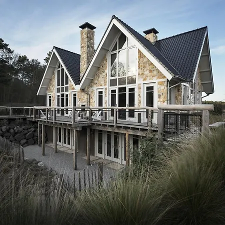 With Bubble Bath In *