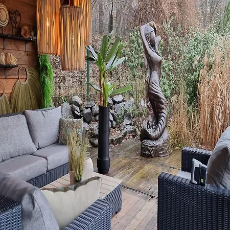 With Bubble Bath In Noordwijk