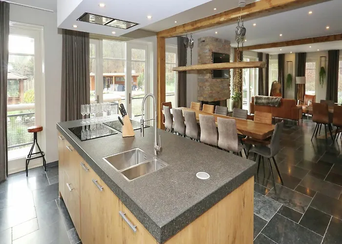 Semesterbostad Holiday Home With Bubble Bath In Noordwijk