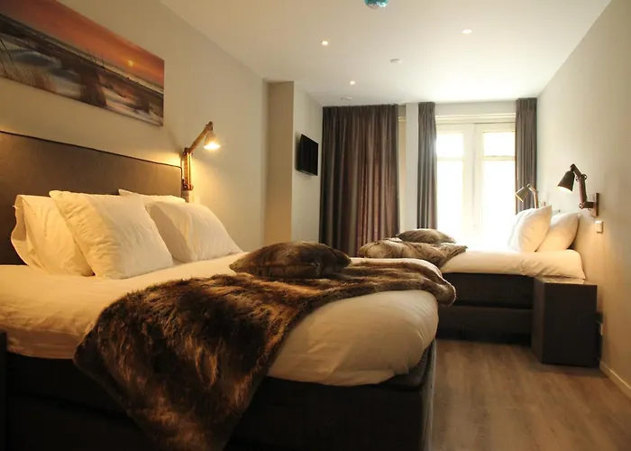 Holiday Home With Bubble Bath In Noordwijk Noordwijk