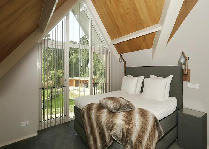 Holiday Home With Bubble Bath In Noordwijk Noordwijk