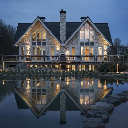 Holiday Home With Bubble Bath In Noordwijk