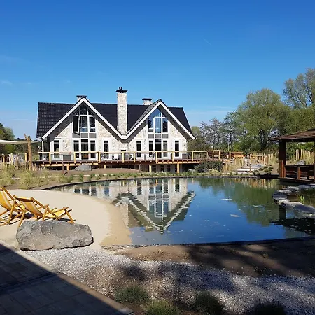 With Bubble Bath In Hébergement de vacances *