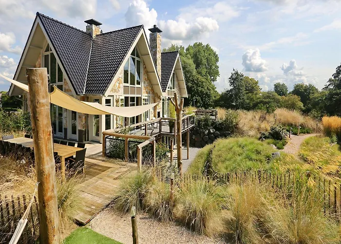 Holiday Home With Bubble Bath In Noordwijk Noordwijk